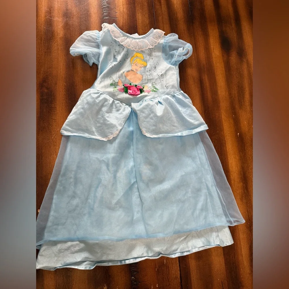 Cinderella Child Costume  Dress Up Vintage Disney Store 90s 4T Read Description